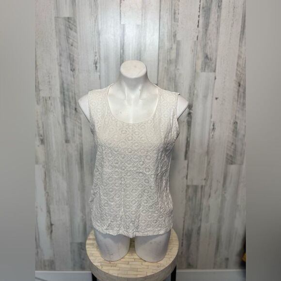 White tank top - Picture 1 of 6